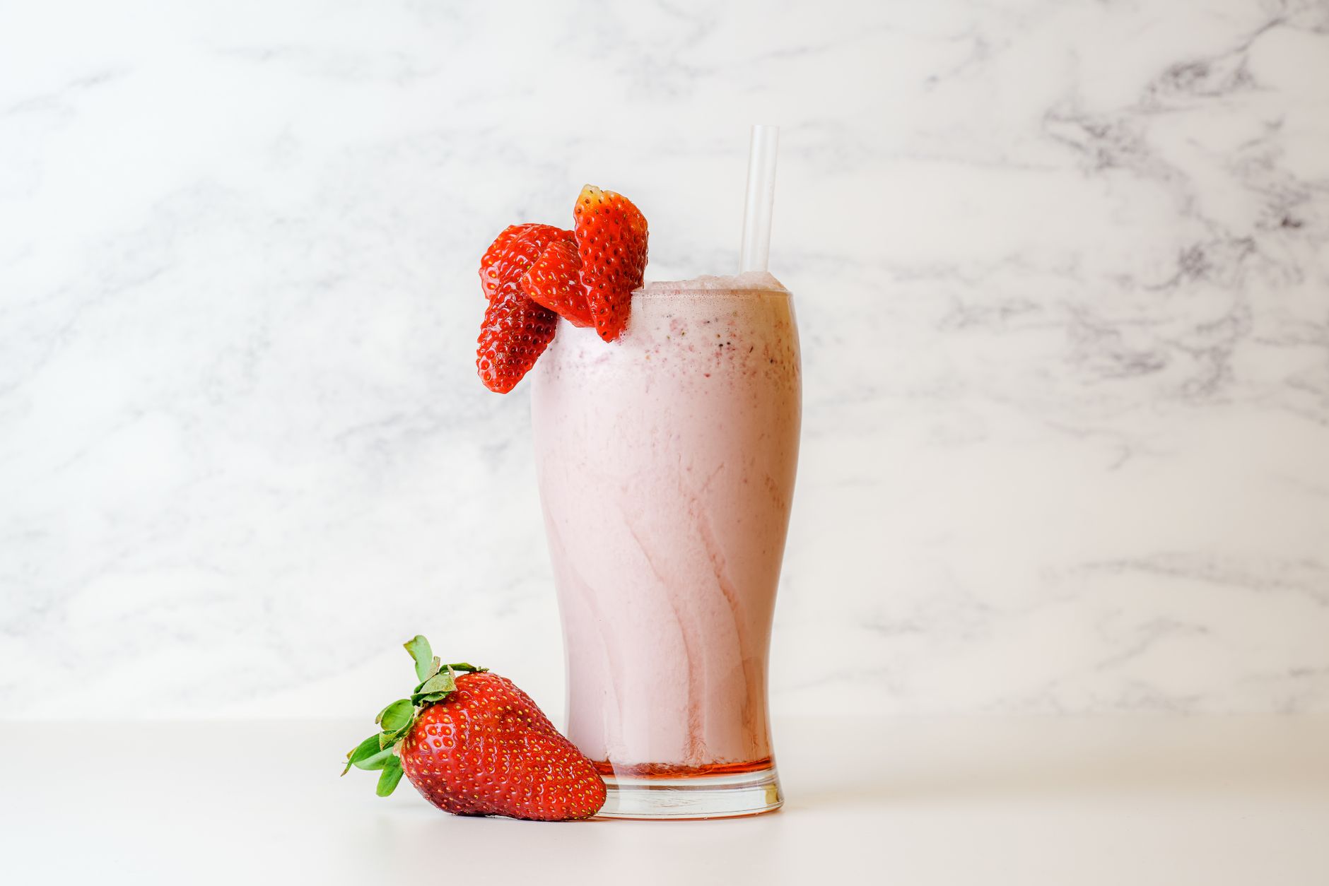 Antioxidativer Beeren-Spinat-Power-Shake