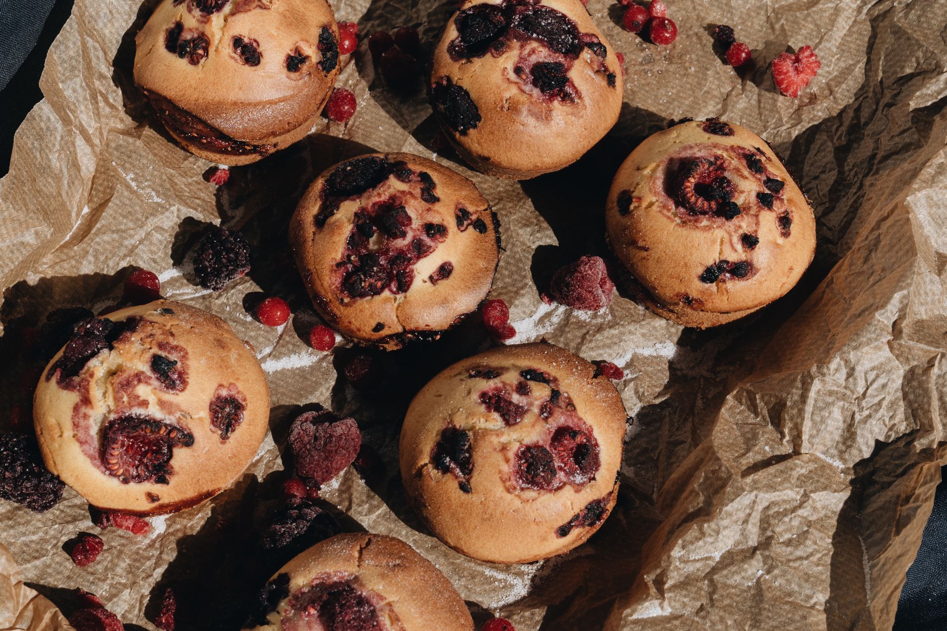 Gebackene Protein-Zucchini-Muffins mit Feta