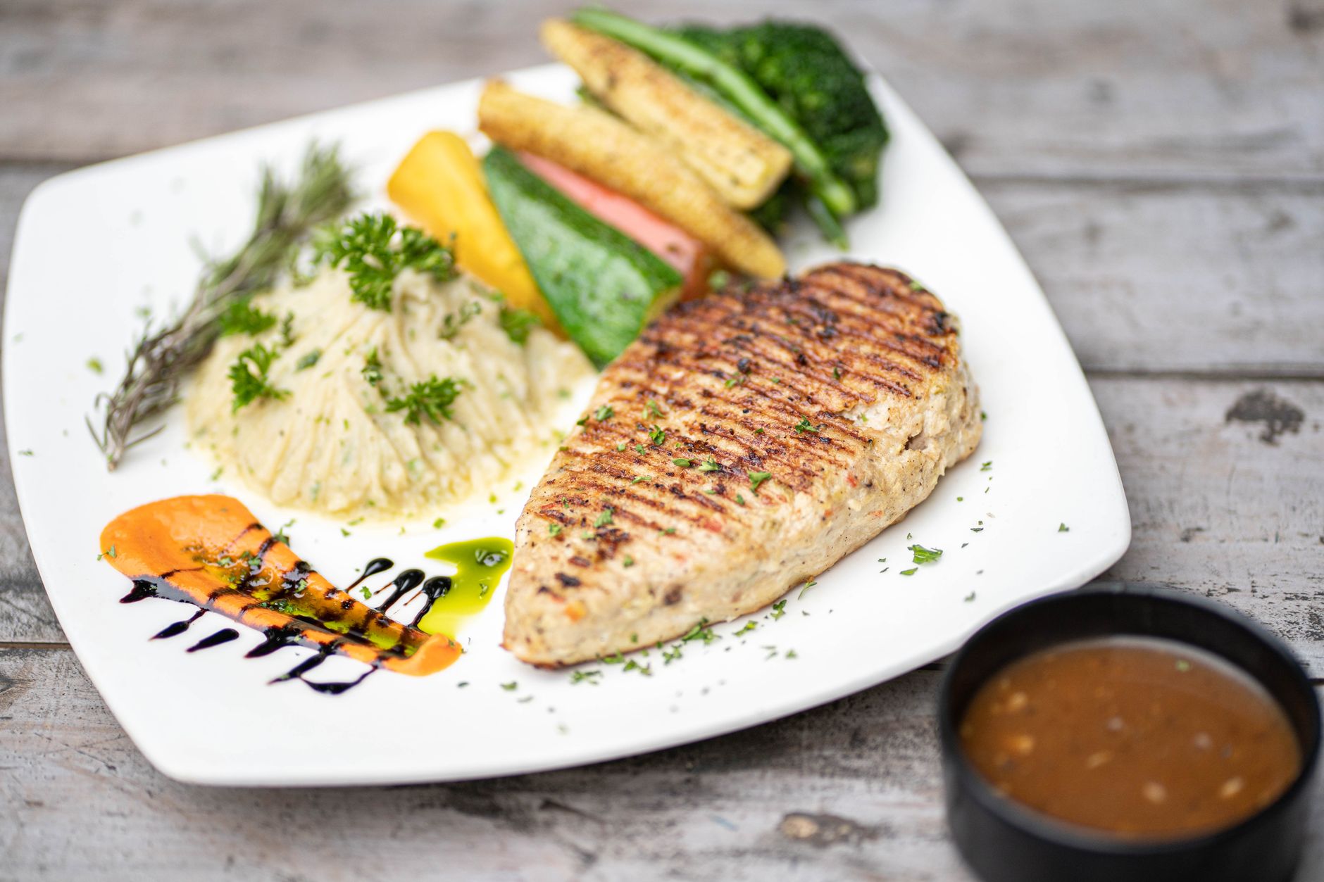 Harissa-Joghurt-Hähnchen-Marinade